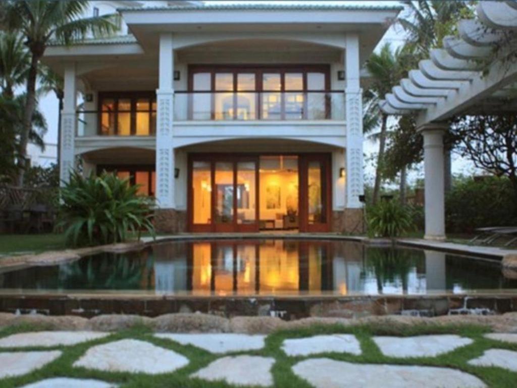 Olalani Resort & Condotel Дананг Екстер'єр фото