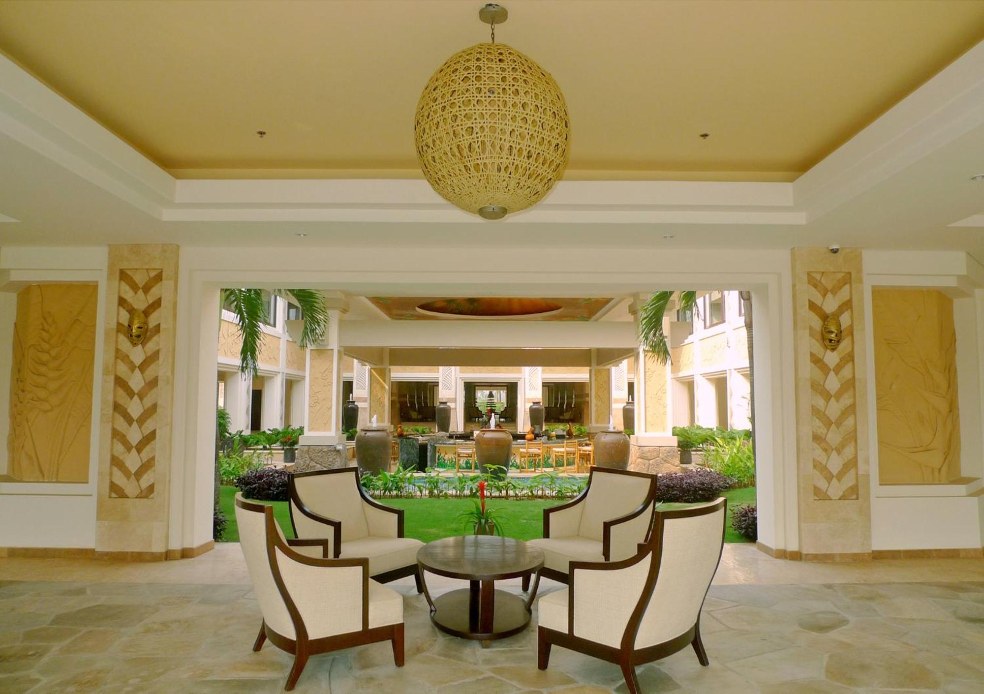 Olalani Resort & Condotel Дананг Екстер'єр фото