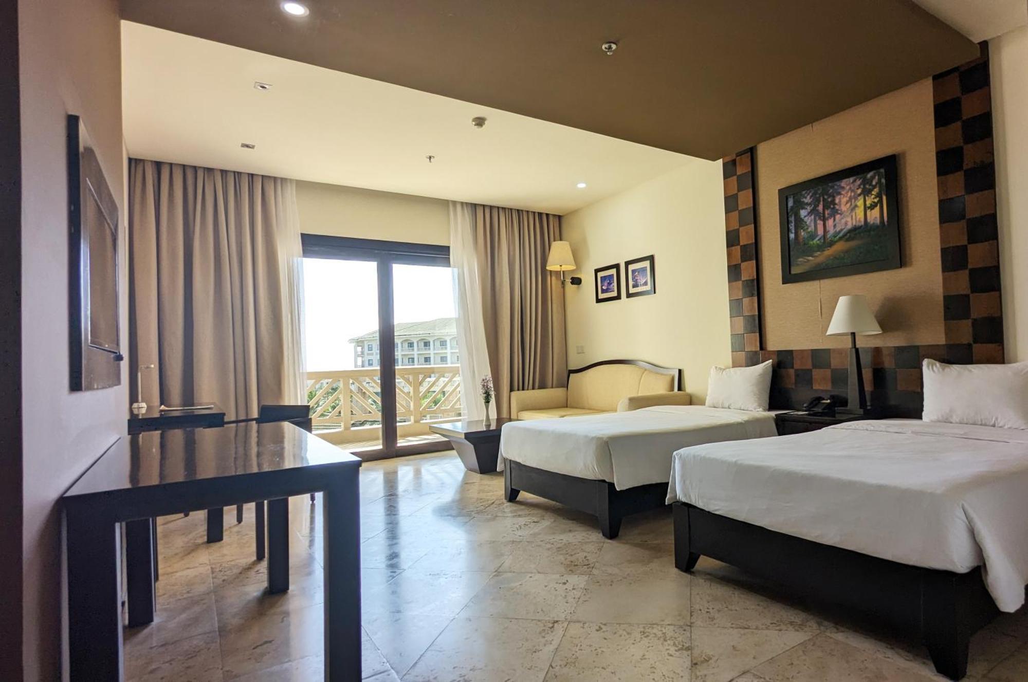 Olalani Resort & Condotel Дананг Екстер'єр фото