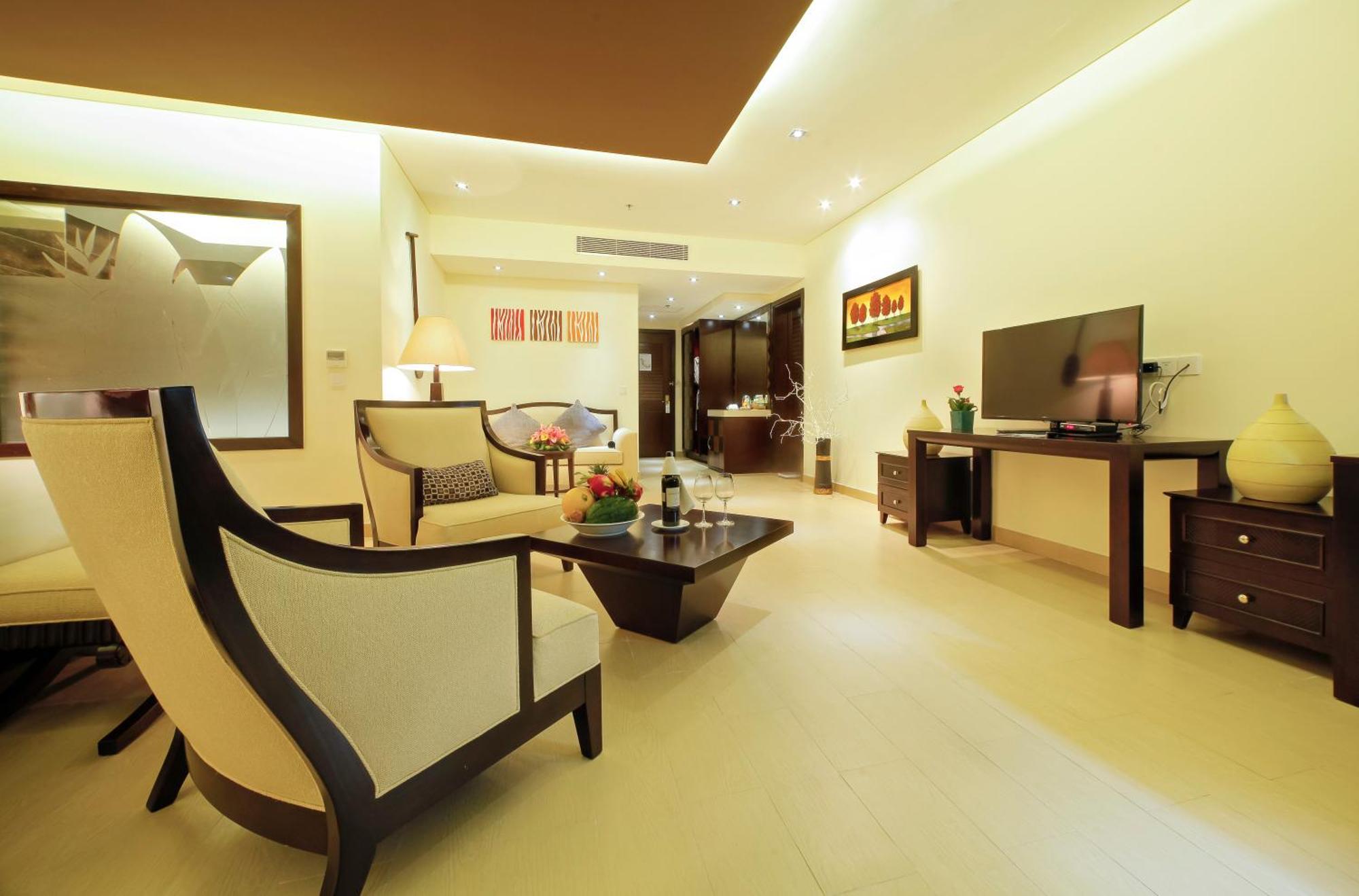 Olalani Resort & Condotel Дананг Екстер'єр фото